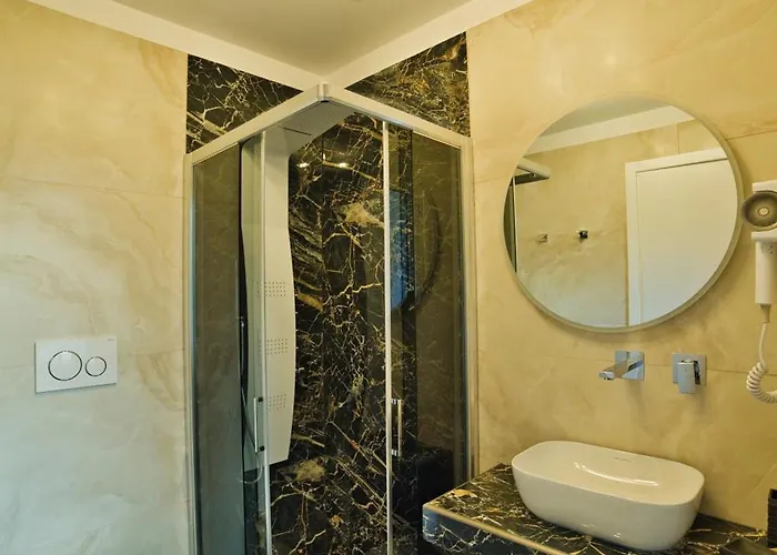 Intero Grande Deluxe A Stazione Trastevere דירה רומא